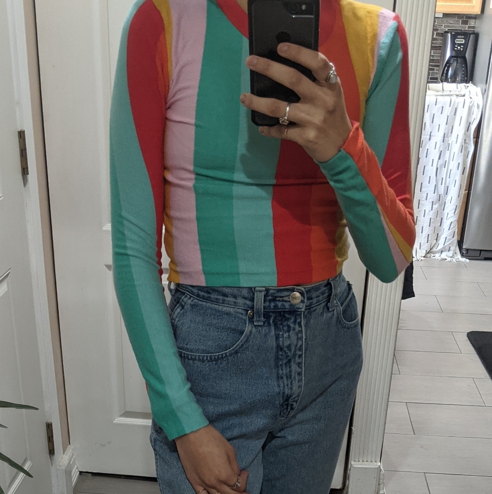 Multi colored cropped sweater - Picture 4 of 5